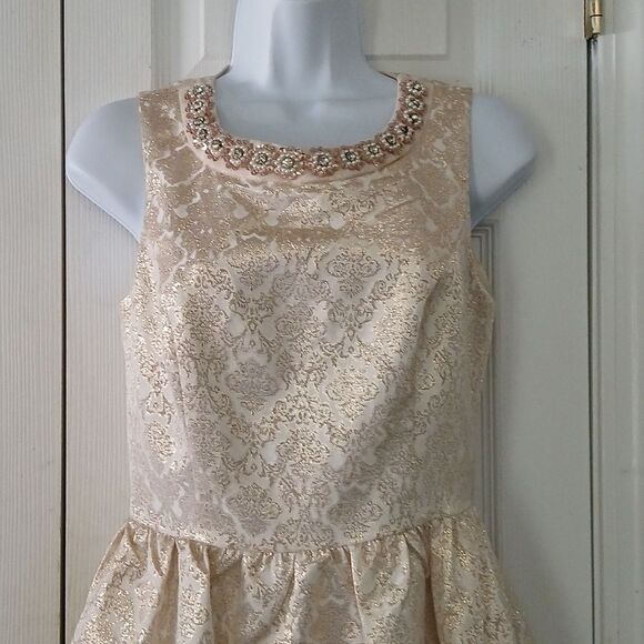 Romeo & Juliet Couture Gold Embellished Dress Sz M EUC - Picture 3 of 9
